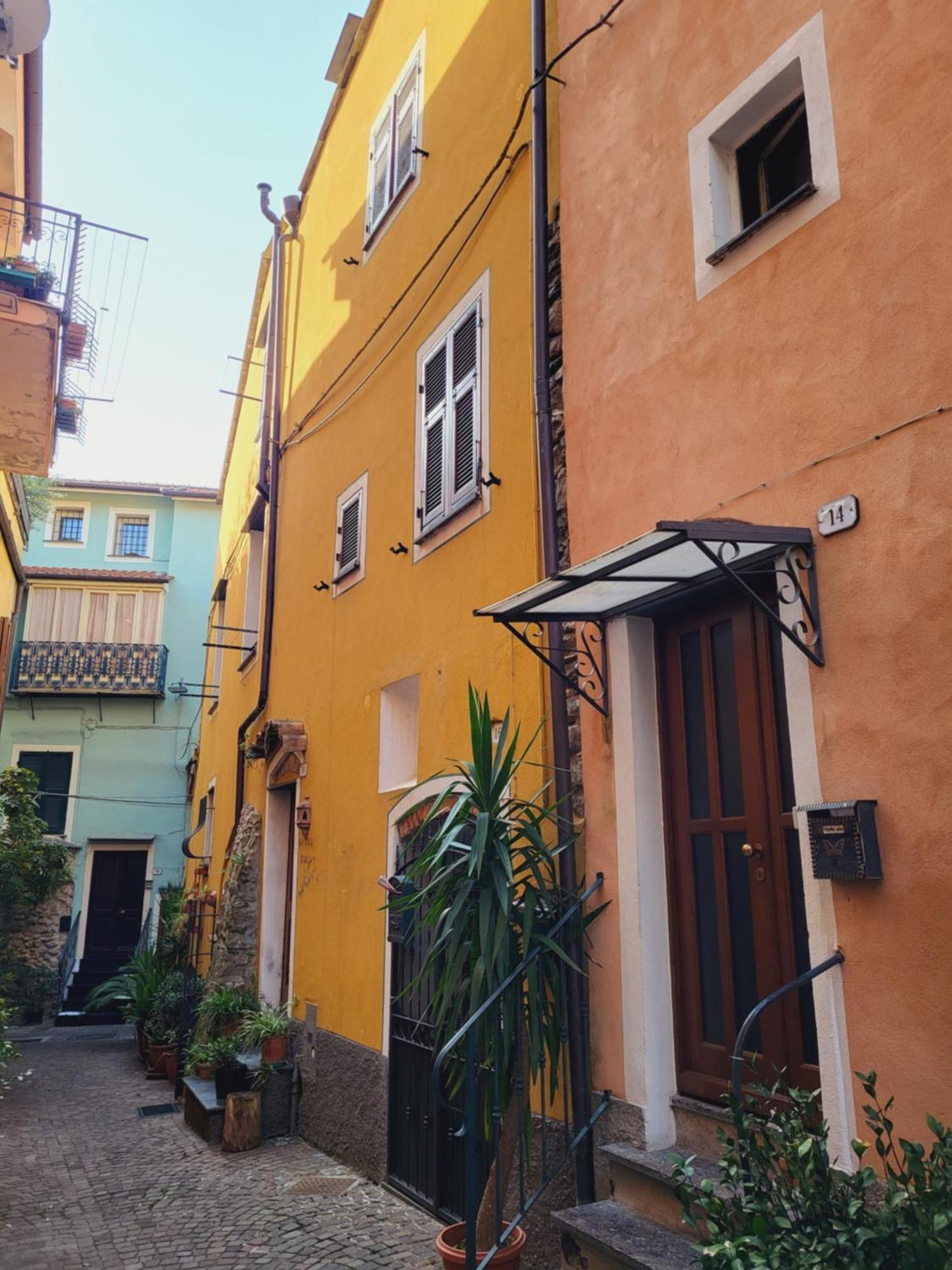 Salvia E Rosmarino - Affittacamere In Liguria Villanova d'Albenga Exterior foto